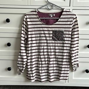 De Collection maroon and cream striped top with polka dot detail in back
